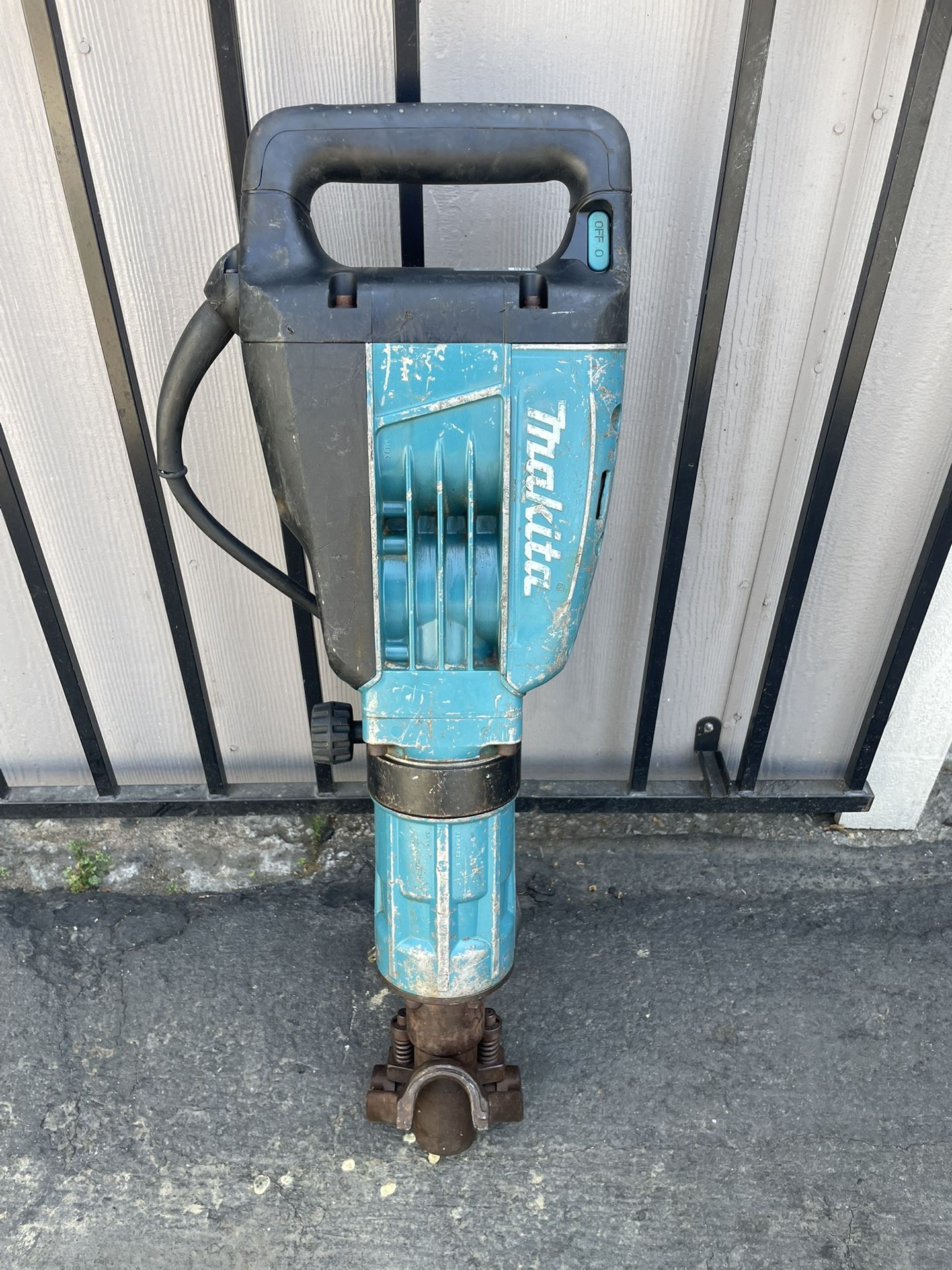 Makita Demolition Hammer
