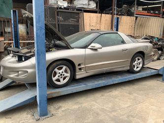 1999 Firebird parts - parting out whole car