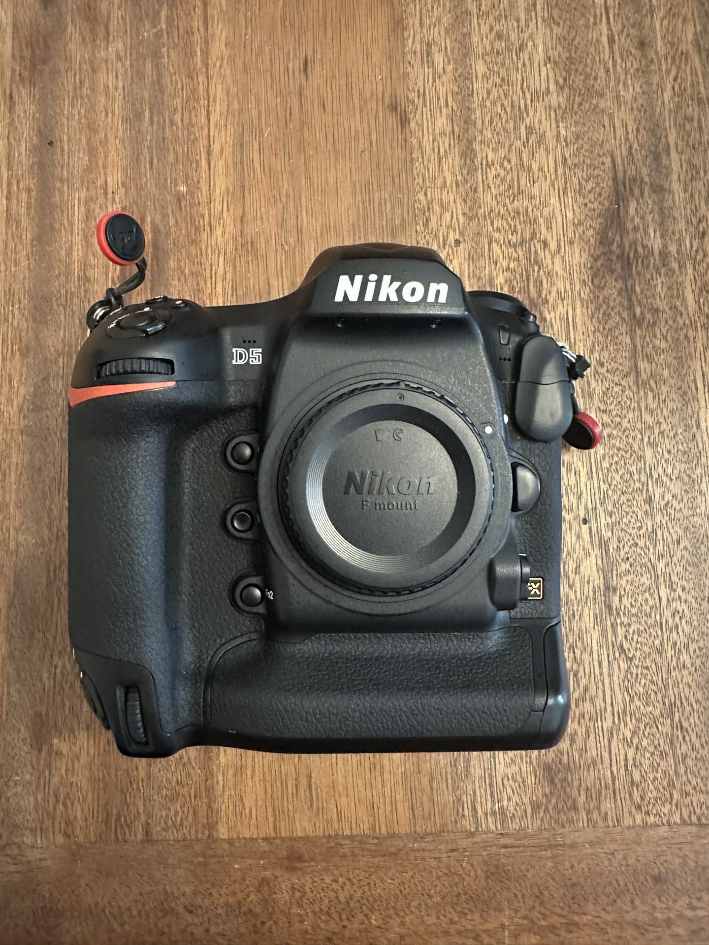 Nikon D5