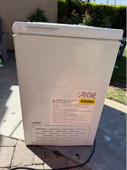 Vissani deep freezer
