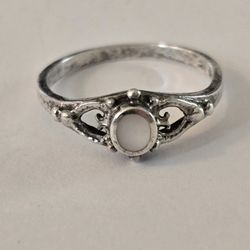 Vintage Sterling NF Mother Of Pearl Inlay Ring SZ 8
