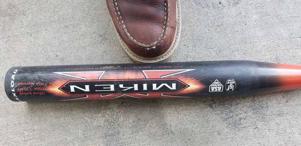 Miken NRG Softball Bat