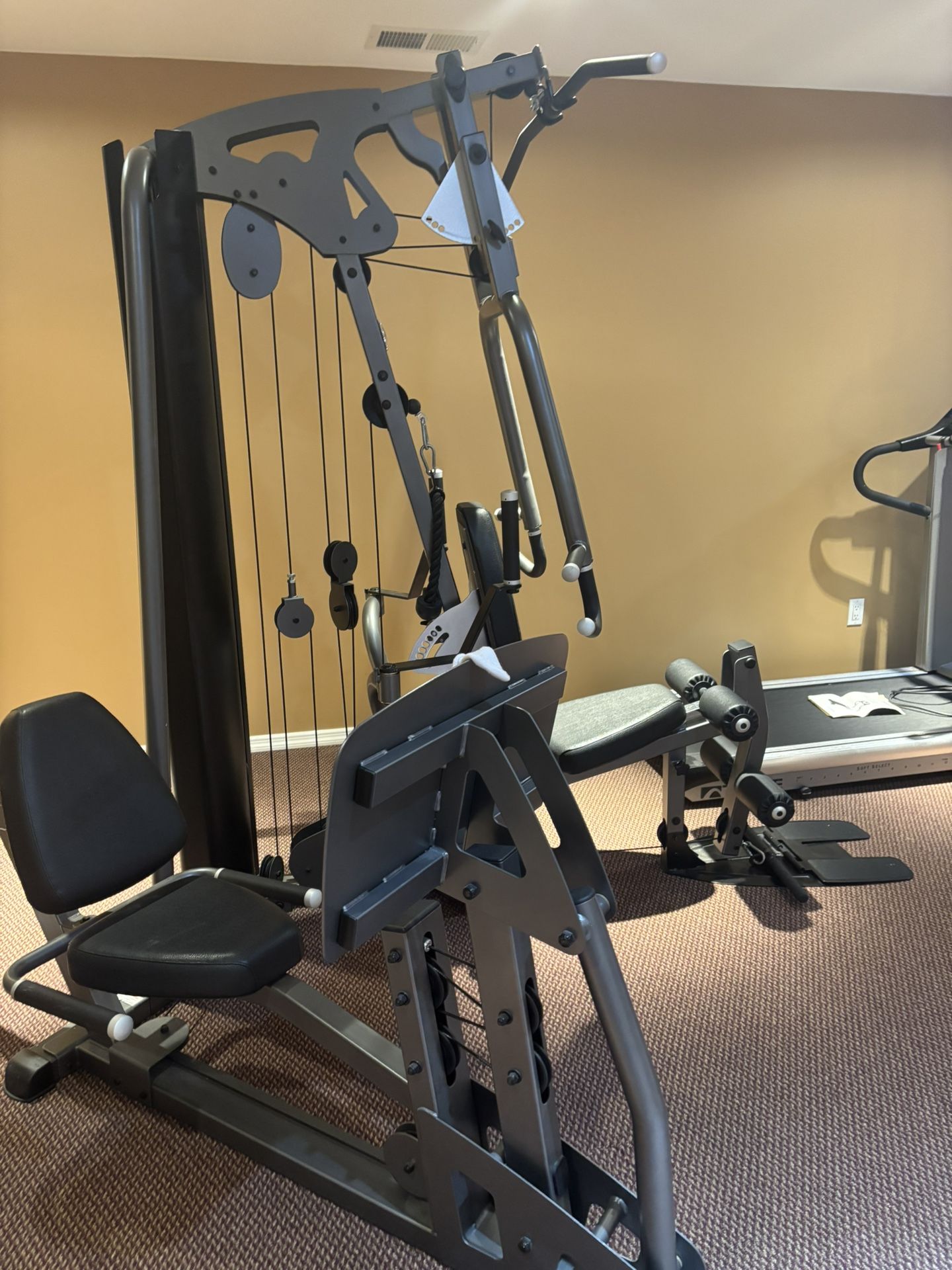 Gym Exercise Equipment Like New , Divorcing Needs to Go !! Like Him! 