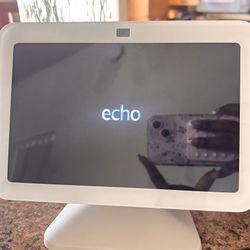 Amazon Echo Show 8 (2nd Gen) + Adjustable Stand – Like New!