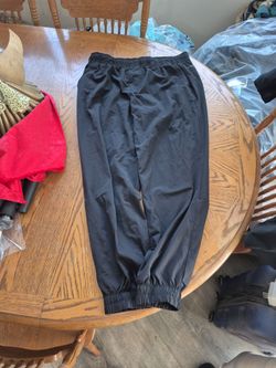 Workout pants
