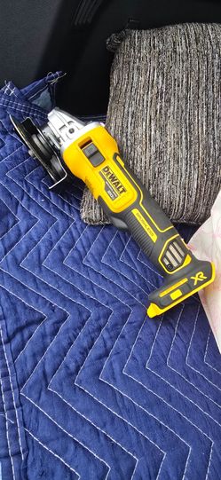 DEWALT 20V MAX XR Cordless Brushless 4.5 in. Slide Switch Small Angle Grinder with Kickback Brake (Tool Only)