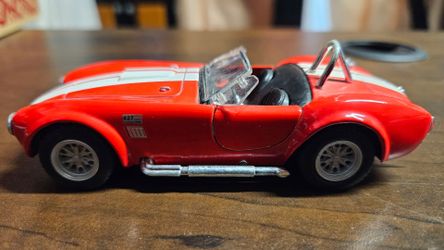 Diecast 1965 Red with White Stripes Shelby Cobra 427 S/C