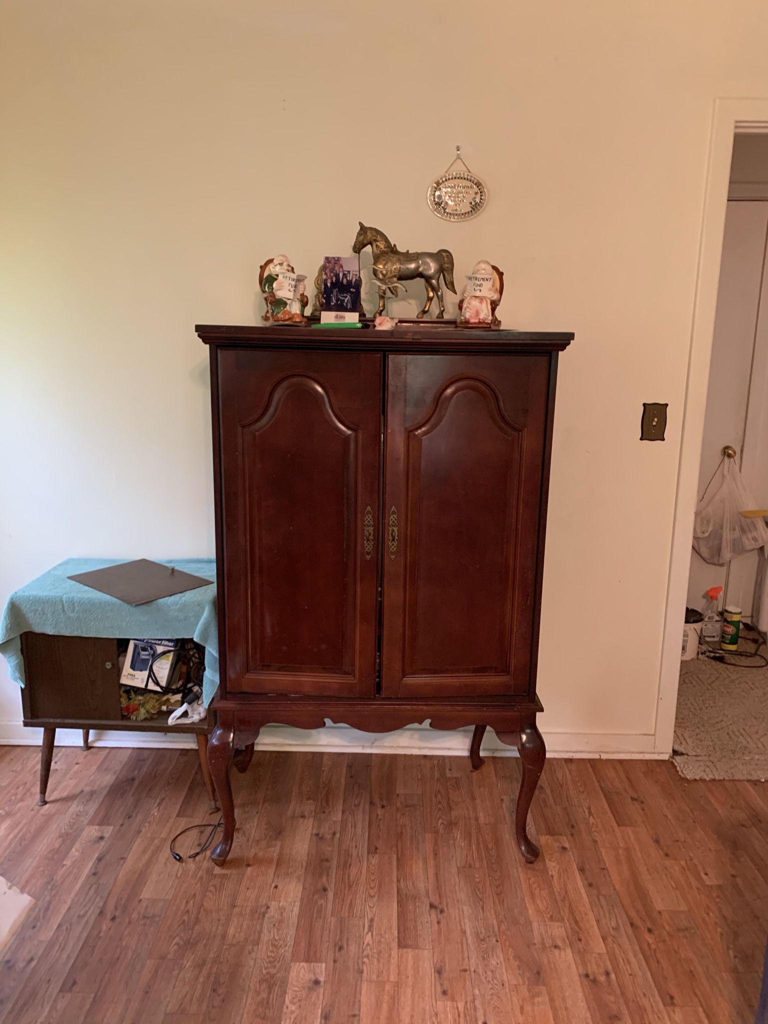Victorian Vintage Armoire (Solid Wood)