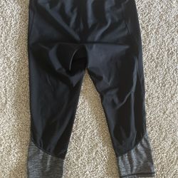 Comfortable Black And White Sports Pants/Capris