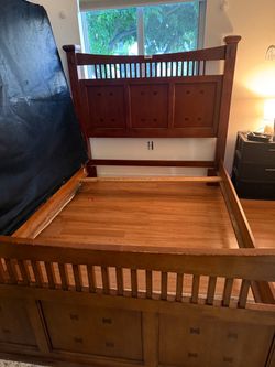 Rooms to go queen bedroom set