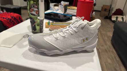 Baseball Cleats- UA Harper 9 RM