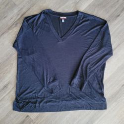 Size XXL Navy Blue Heathered Top! 