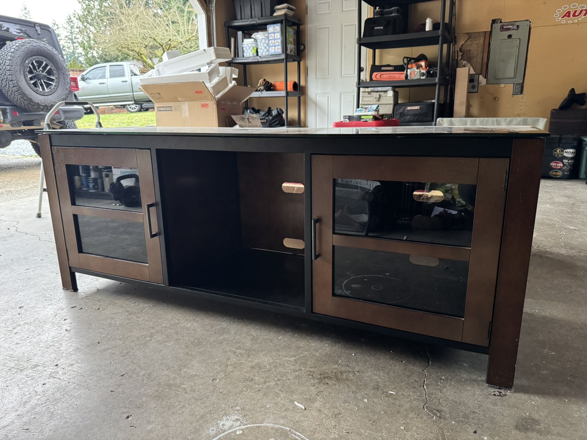 Insigniaâ„¢ - TV Stand