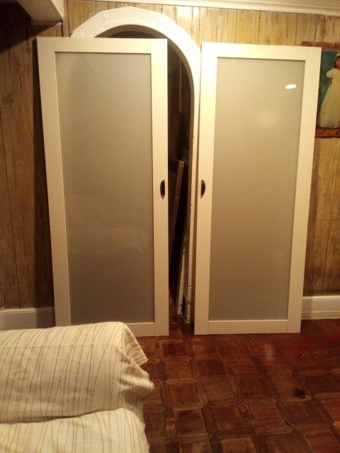 White Frosted Glass Sliding Doors