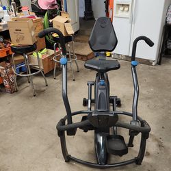 Teeter free step eliptical