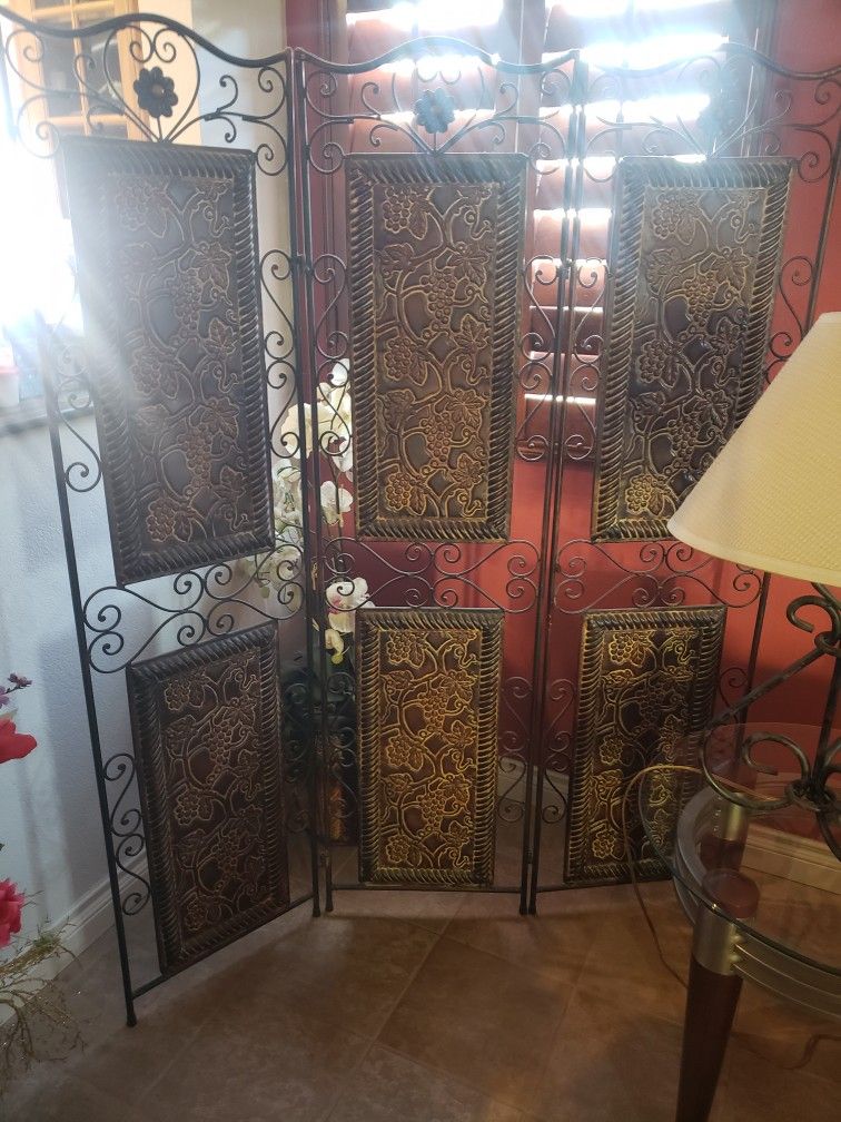 Metal Decorative Screen
