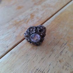 Vintage Ring  Ameythist stone Ladies size 8 