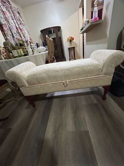 Nice Storage Bench