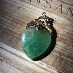 Green Jade Jadeite 14KT Gold pendant 