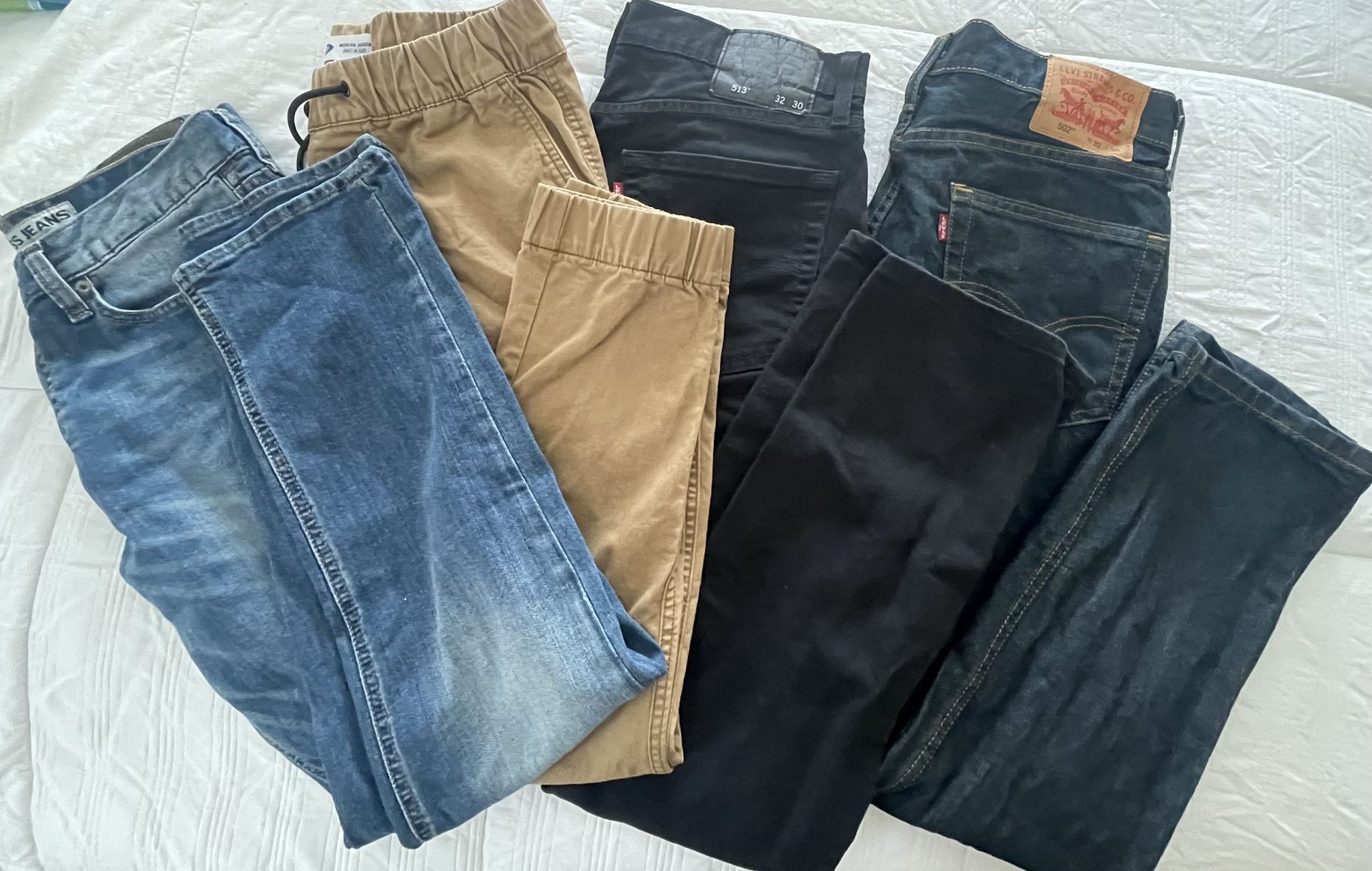 New Men’s Levi, Express ,Old Navy Bottoms
