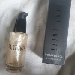 Saint Luxe Shimmer Body Oil 