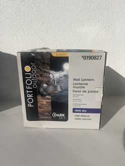 Outdoor Wall Lantern / Light 