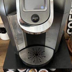 Keurig 2.0 and K-Cup Storage Drawer