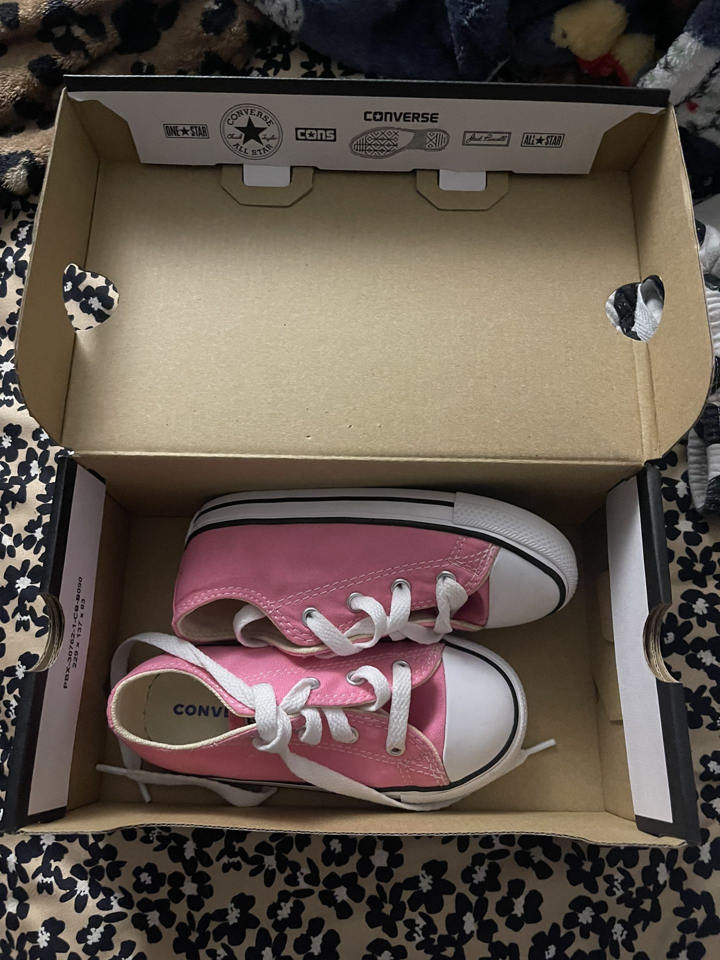 Pink Converse 