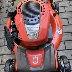  22” Husqvarna/Honda AWD Self Propelled  Lawn Mower In Cooper City 33330