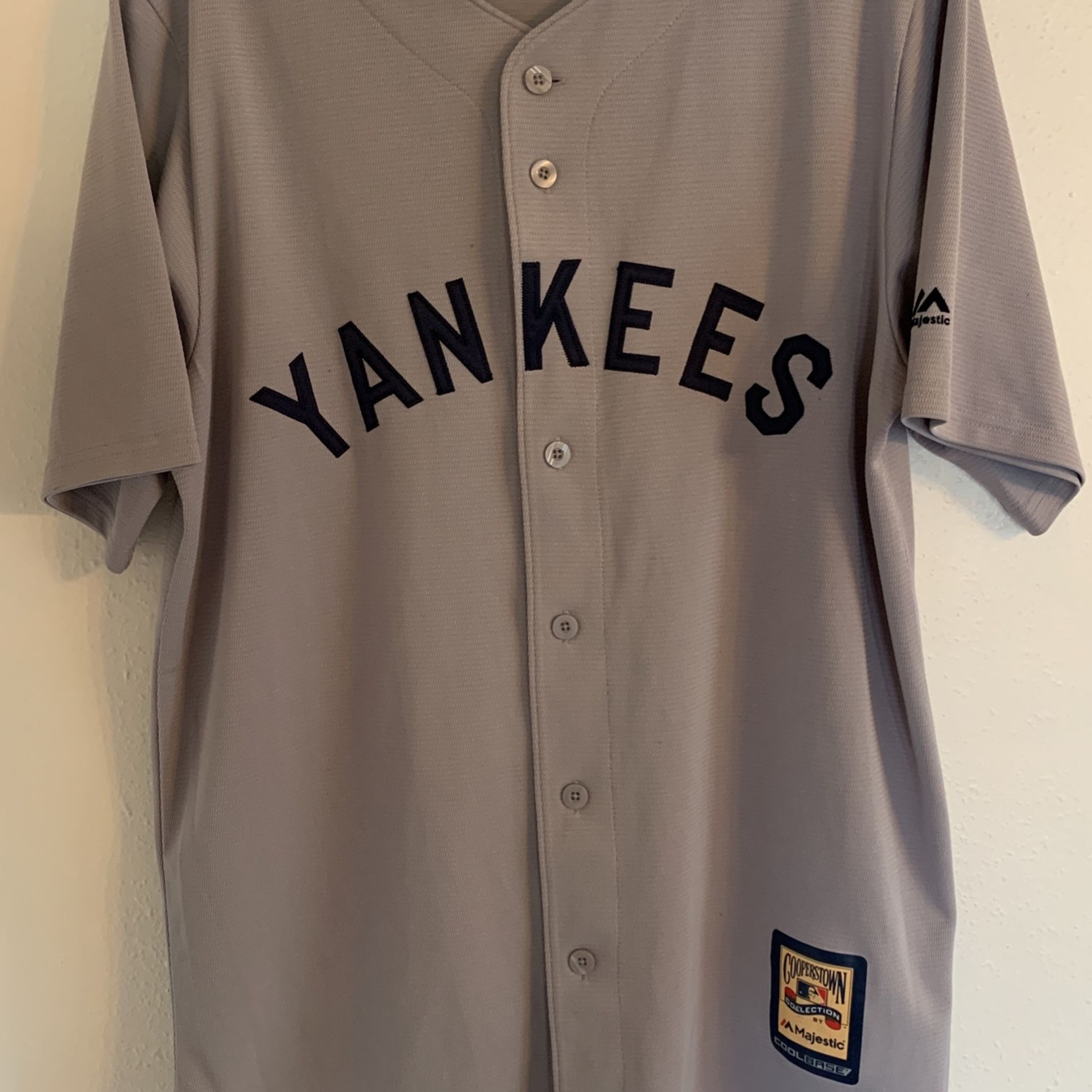 New York Yankees Babe Ruth Jersey for Sale in Tacoma, WA