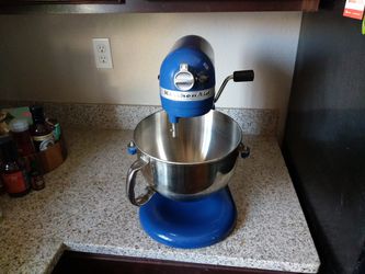 Kitchenaid Stand Mixer Artisan, Cobalt Blue , 5qt for Sale in Fresno, CA -  OfferUp