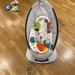 4moms MamaRoo Baby Swing