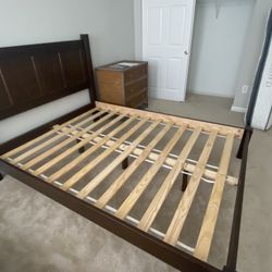 Brazilian wood Queen Size Bed frame