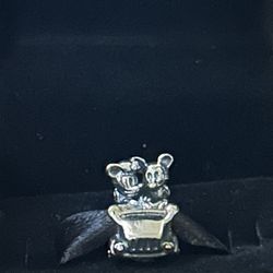 Mickey pandora 
