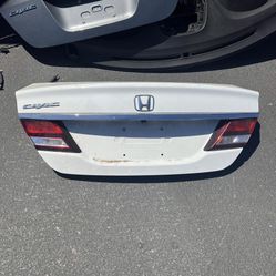 13-15 Civic Trunk Part