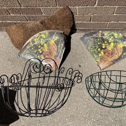 2 Wire Garden Porch Deck Hanging baskets w/ cocunut liners for flowers & planrs