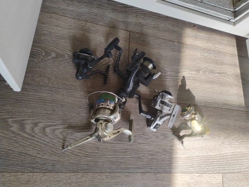 Fishing Reel Lot