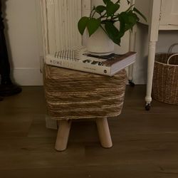 Small Wicker Stool/plant Stand