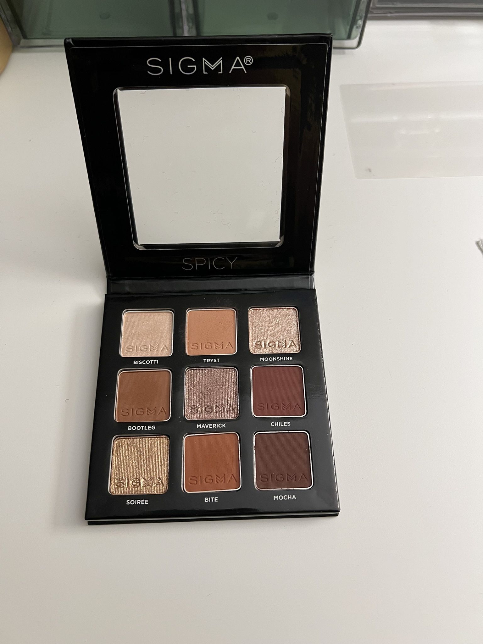 Sigma Eyeshadow Palette