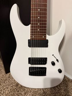 Ibanez RG8 w/ Seymour Duncan Invader
