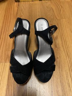 Graceland wedges size 40