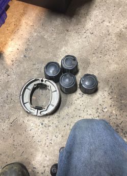 Lt80 pads and hub covers