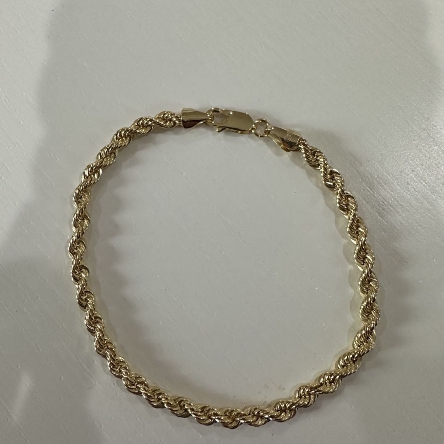 10kt Yellow Gold Rope Bracelet 7 3/4”