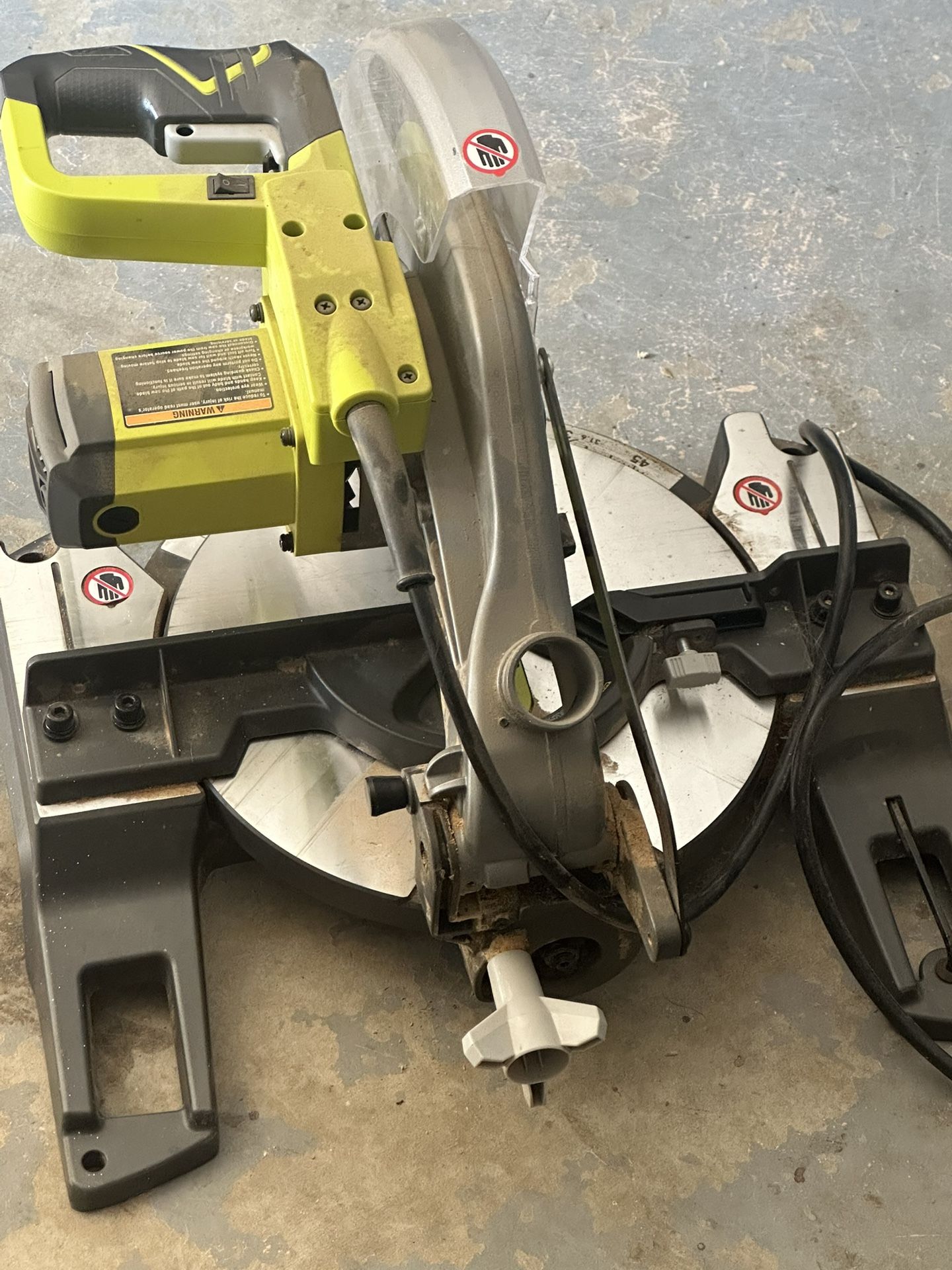 Compound Mitter Saw