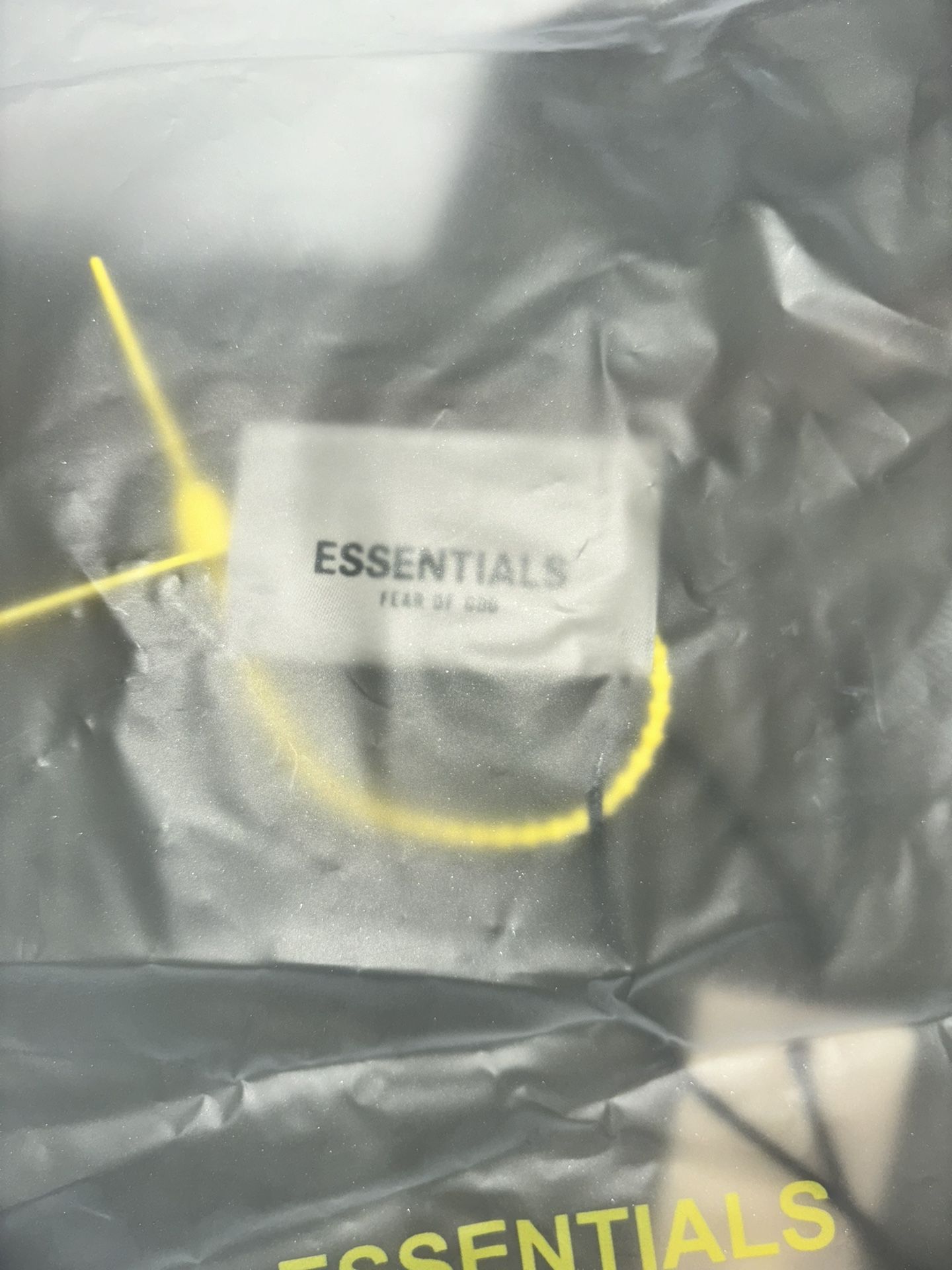 Essentials T-shirts 