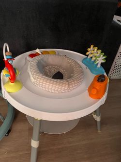 Skip Hop Activity Center