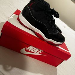 Jordan 11 Bred  6.5 