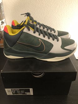 Kobe 5 EYBL Size 8.5 Men’s - Brand New 
