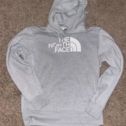 women’s north face size small