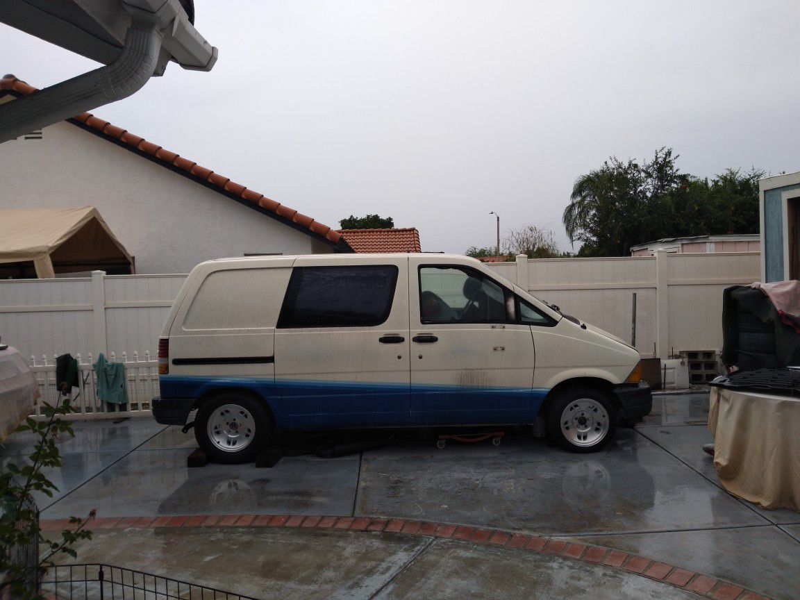 1988 Ford Arrow star Van